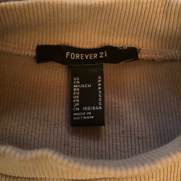 5 for $25 Forever 21 Mock Neck Crop Top Size S - Picture 4 of 5